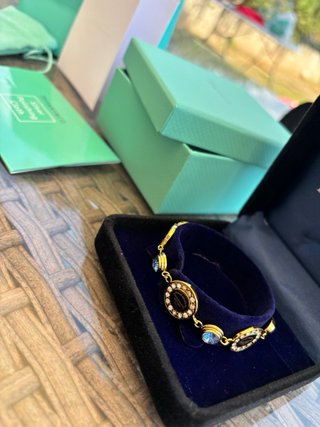 Pulsera Tiffany & Co. con piedras azules