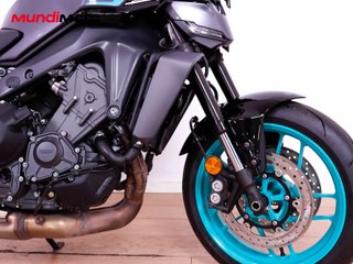 YAMAHA MT 09