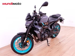 YAMAHA MT 09