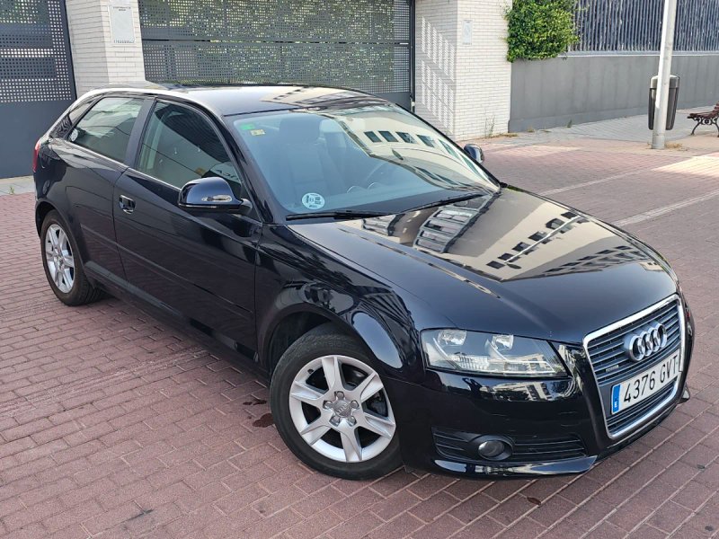 Audi A3 2010 - foto 1