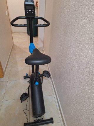 Bicicleta Estática Negra