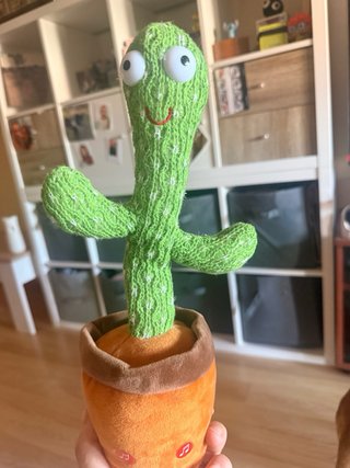 Cactus Canta y Baila Peluche Interactivo