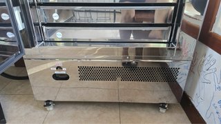 Nevera de restaurante con cajones