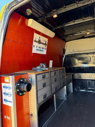 Ford Transit L2H3 2.2 140CV · 85.000 km · Taller