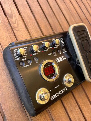 Pedal Multiefectos Zoom G2.1u