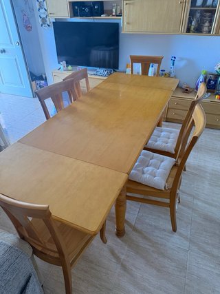 Mesa pino macizo y 6 sillas