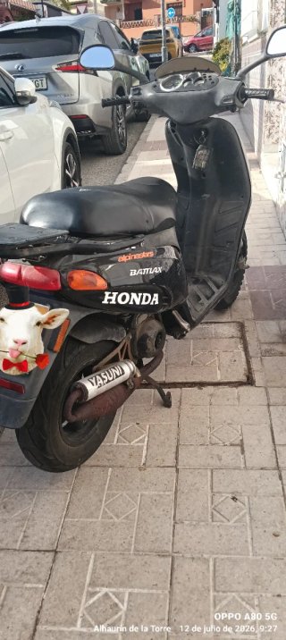 Piaggio Typhoon 50cc Scooter Negra