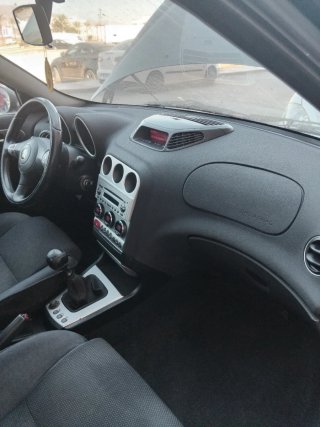 Alfa Romeo 156 2004