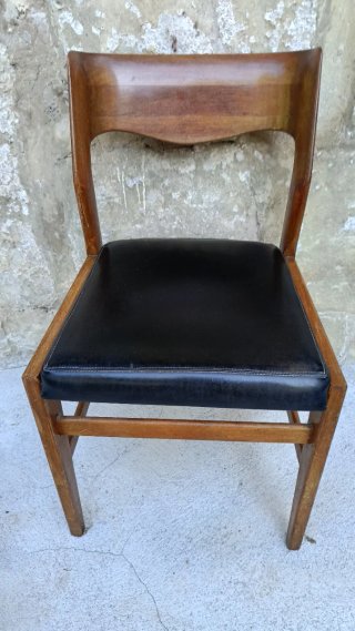 Silla de madera diseño asiento piel