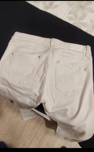 Vaqueros blancos rotos Talla 38