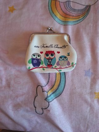 Cartera pequeña con búhos