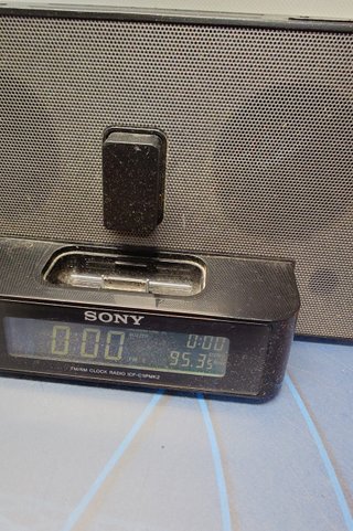 Altavoces, Radio Reloj Sony ICF-CS10IPMK2 Negro, con base para Ipod