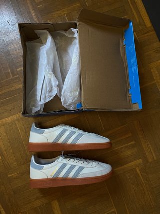 Adidas Spezial Blancas y Azules Nuevas
