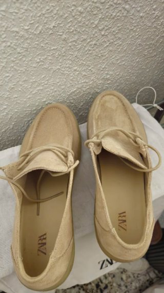 Zapatos Zara Man de gamuza color beige 44/45