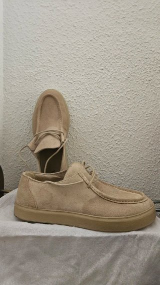 Zapatos Zara Man de gamuza color beige 44/45