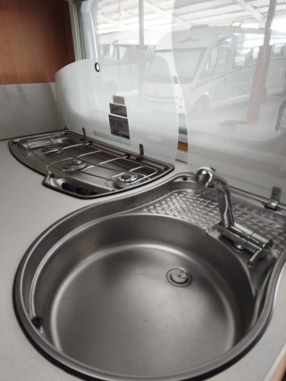 Caravana Knaus Sport FDK 500