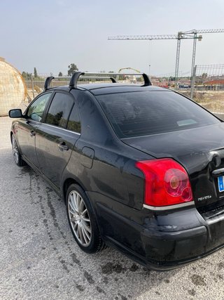 Toyota Avensis 2005