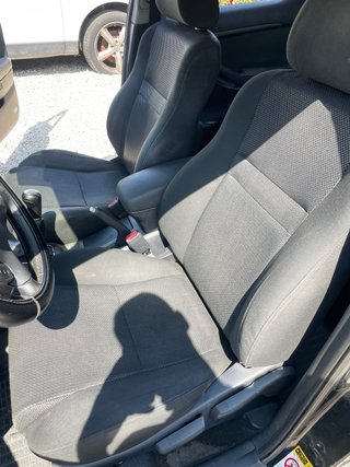 Toyota Avensis 2005