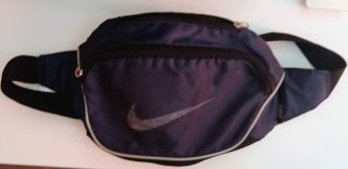 Riñonera Nike Negra y Azul