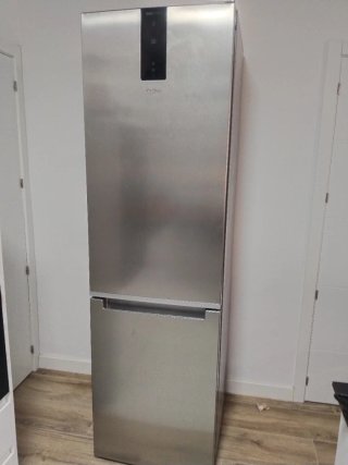 Frigorífico Whirlpool averiado( precio a convenir)