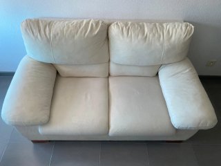 Sofá 2 plazas beige