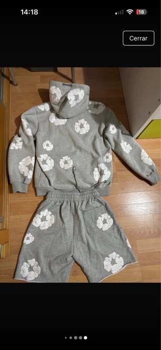 Chándal Denim Tears Gris con Estampado