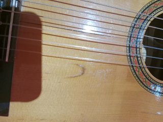 Guitarra Alhambra 3F con estuche rígido