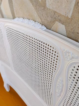 Cabecero de cama antiguo renovado