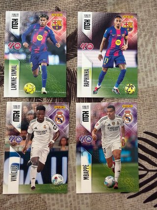 Megacracks 2026-27 Lamine, Raphinha, Vini y Mbappé