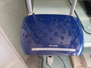 Modem Router TP-LINK ADSL2+ Wireless N 300Mbps