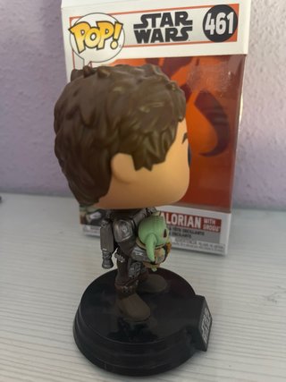 Funko Pop Star Wars 461 The Mandalorian con Grogu
