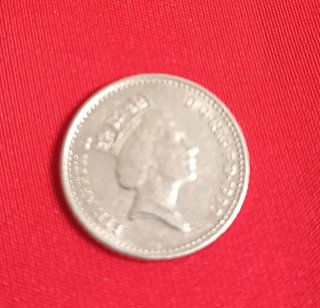 Moneda de 5 peniques Reino Unido