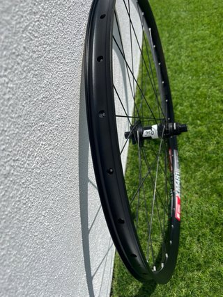 Rueda Trasera DT Swiss 350