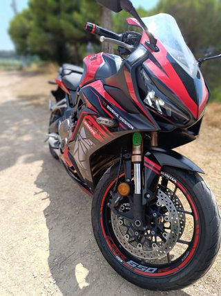Honda CBR 650R - Vinilado Único - Impecable