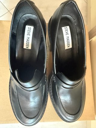 Mocassini Steve Madden tacco alto neri in vera lep
