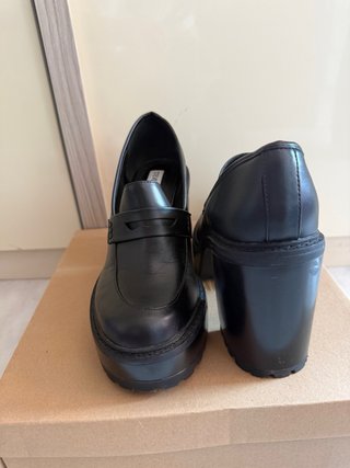 Mocassini Steve Madden tacco alto neri in vera lep