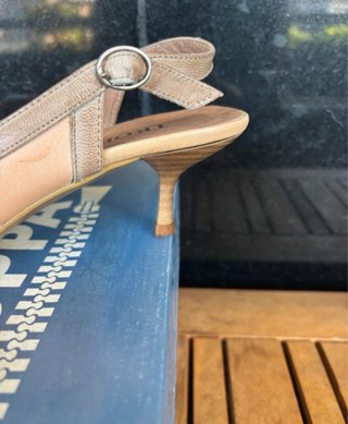 Zapatos TROPPA Talla 38 Beige/Marrón