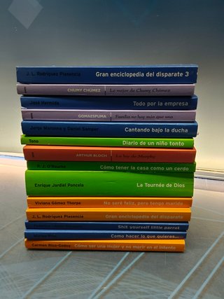 14 libros de humor, diferentes autores