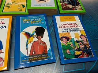 14 libros de humor, diferentes autores