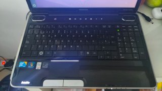 Portátil Toshiba Satellite A500-18Q