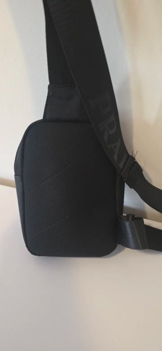 Bandolera Negra Estilo Prada