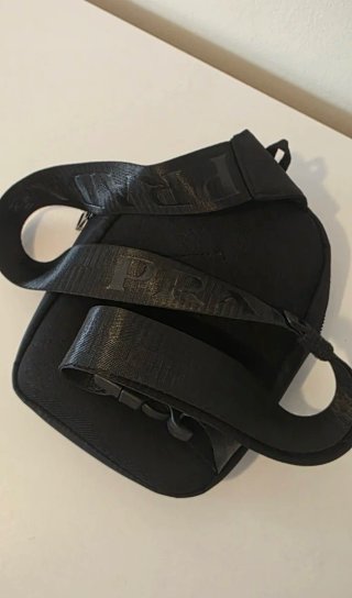 Bandolera Negra Estilo Prada