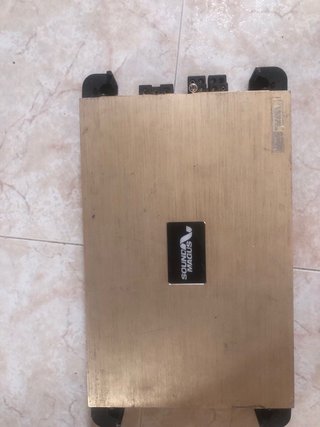 Equipo de música de coche