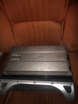 Equipo de música de coche