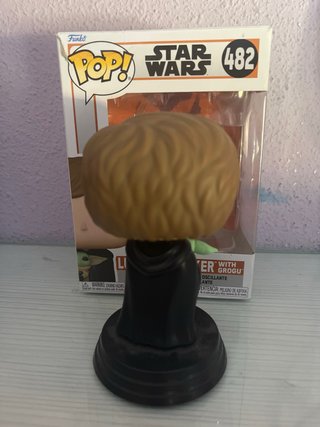 Funko Pop! Star Wars Luke Skywalker con Grogu 482