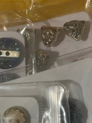 Lotto 50 bottoni speciali vintage misti