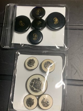Lotto 50 bottoni speciali vintage misti