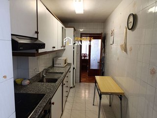 Piso en venta en Joc de la Bola - Camps d'Esports - Ciutat Jardí - Montcada en Lleida