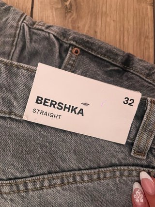 Pantaloni Bershka grigi