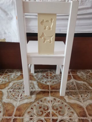 Silla infantil blanca IKEA